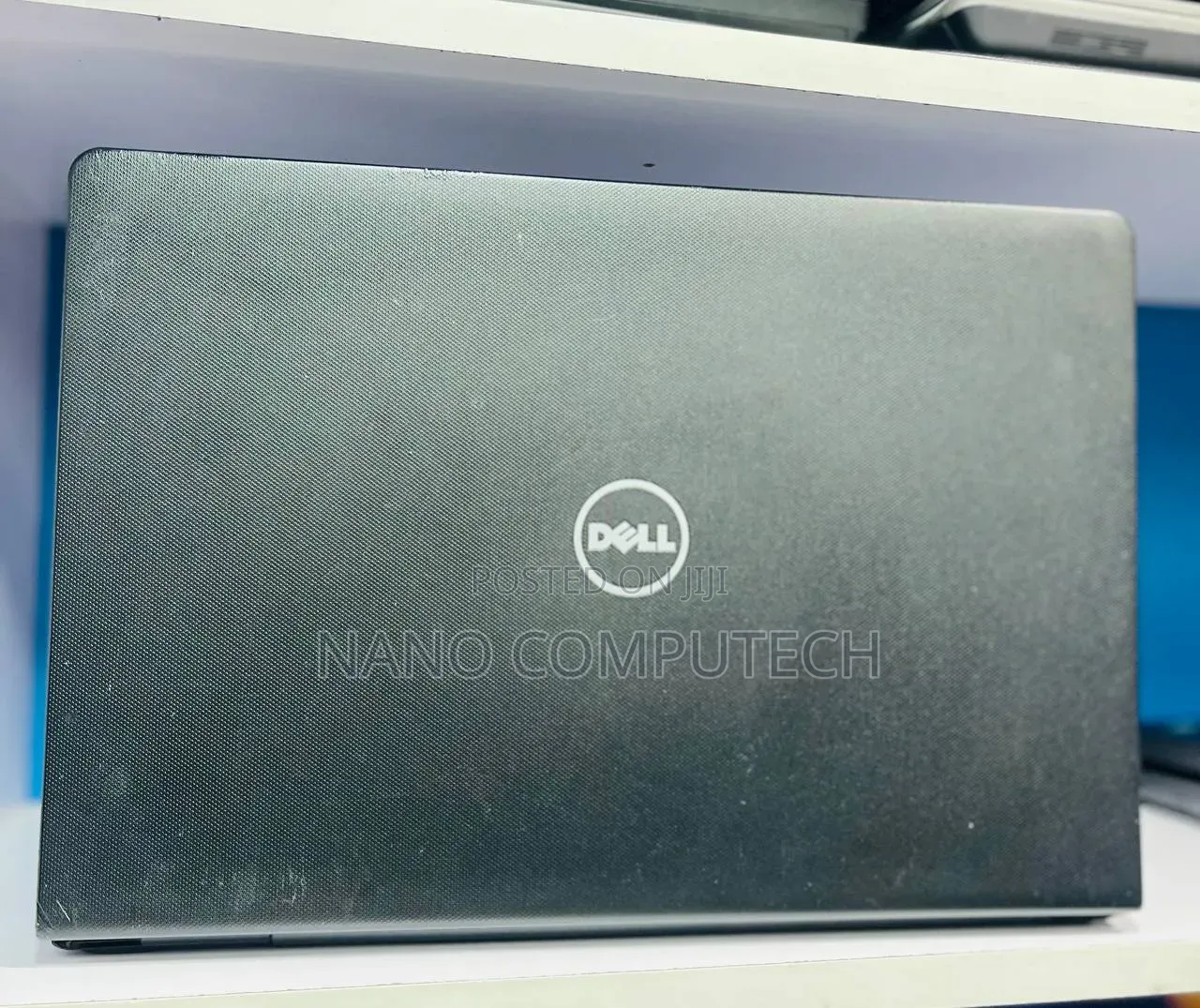 Laptop Dell Vostro 15 3000 8GB Intel Core i5 HDD 1T