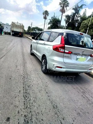 Suzuki Ertiga 2021 Gray