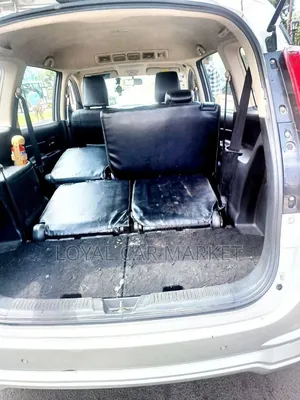 Suzuki Ertiga 2021 Gray