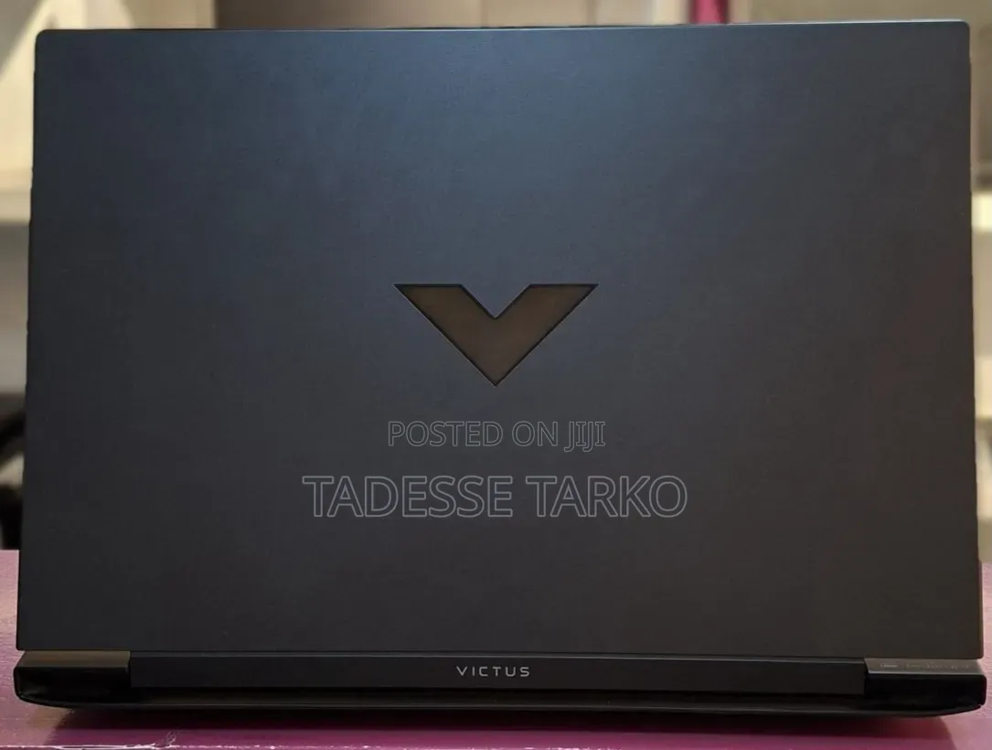 New Laptop HP Victus 15 16GB AMD Ryzen 7 SSD 1T
