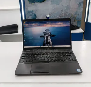 New Laptop Dell Precision 3541 16GB Intel Core i7 SSD 512GB