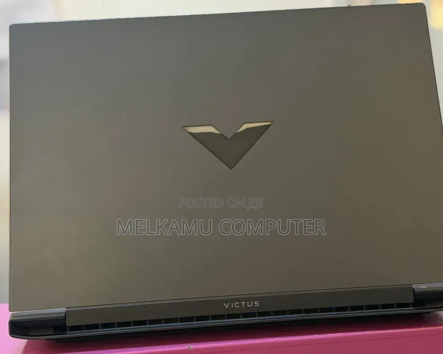 New Laptop HP 14z 16GB AMD Ryzen 7 SSD 512GB