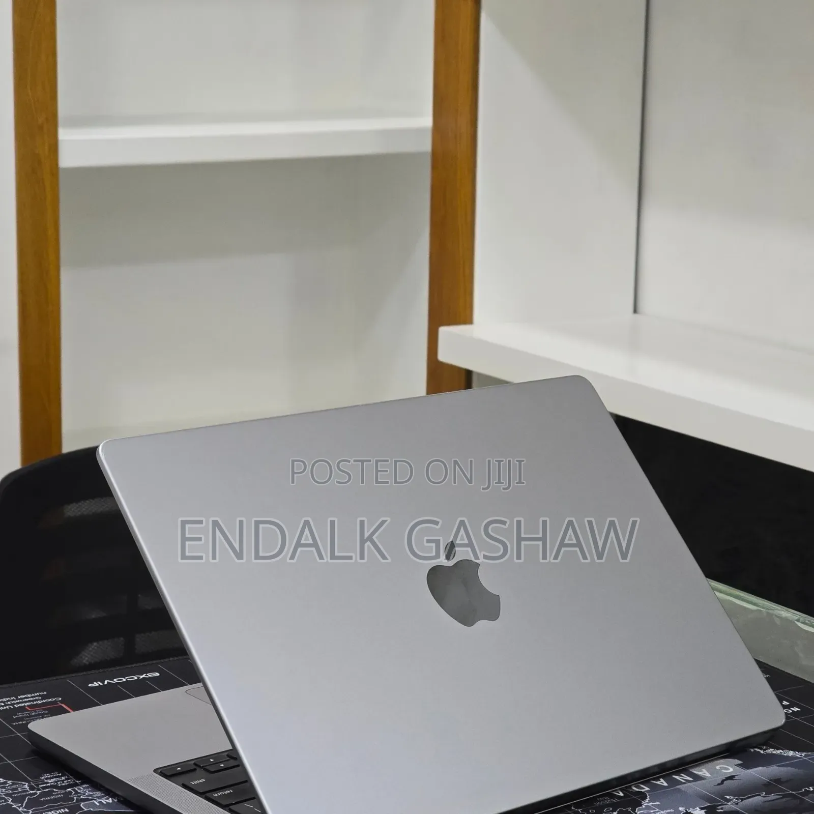 New Laptop Apple MacBook Pro 2020 M1 16GB Apple M1 SSD 512GB
