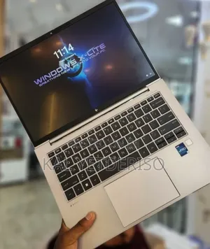 New Laptop HP ZBook Studio 16GB Intel Core i7 SSD 512GB