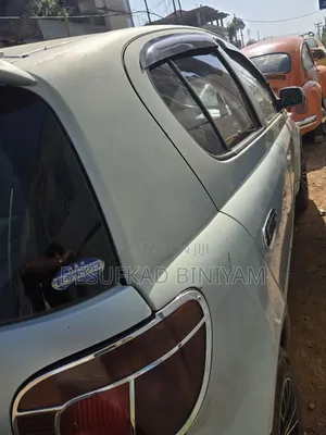 Toyota Vitz 1.0 FWD 5dr 2004 Blue