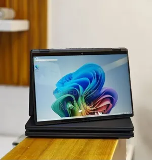 New Laptop HP OmniBook X Flip 14" 16GB Intel Core Ultra 7 SSD 1T