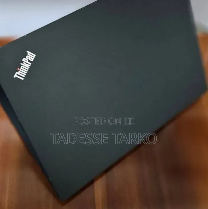 New Laptop Lenovo 8GB Intel Core i7 SSD 256GB