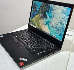 New Laptop Lenovo 8GB Intel Core i7 SSD 256GB