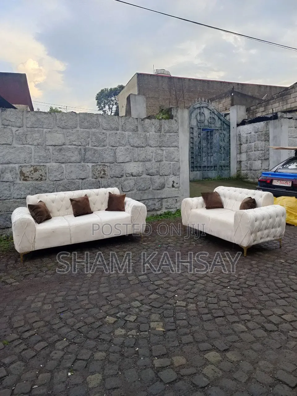 Beautiful Corner Sofa With Modern Design