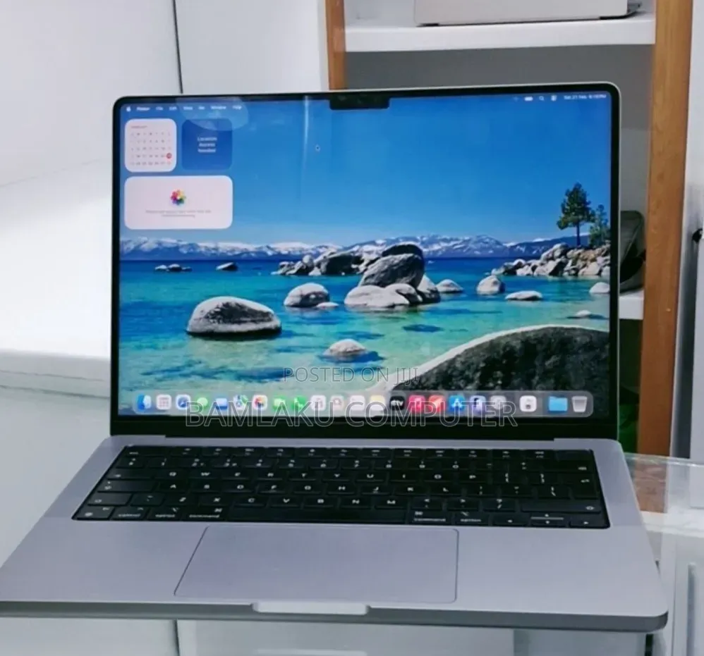New Laptop Apple MacBook Pro 2020 M1 16GB Apple M1 Pro SSD 1T