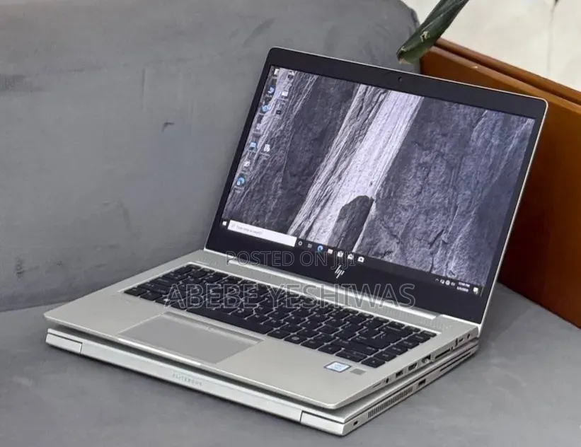 New Laptop HP EliteBook 840 G5 8GB Intel Core i5 SSD 512GB