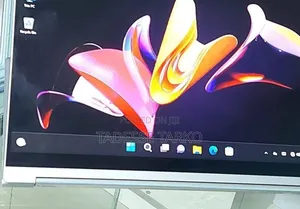 New Laptop Lenovo Yoga 9i 16GB Intel Core i7 SSD 512GB