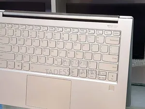 New Laptop Lenovo Yoga 9i 16GB Intel Core i7 SSD 512GB