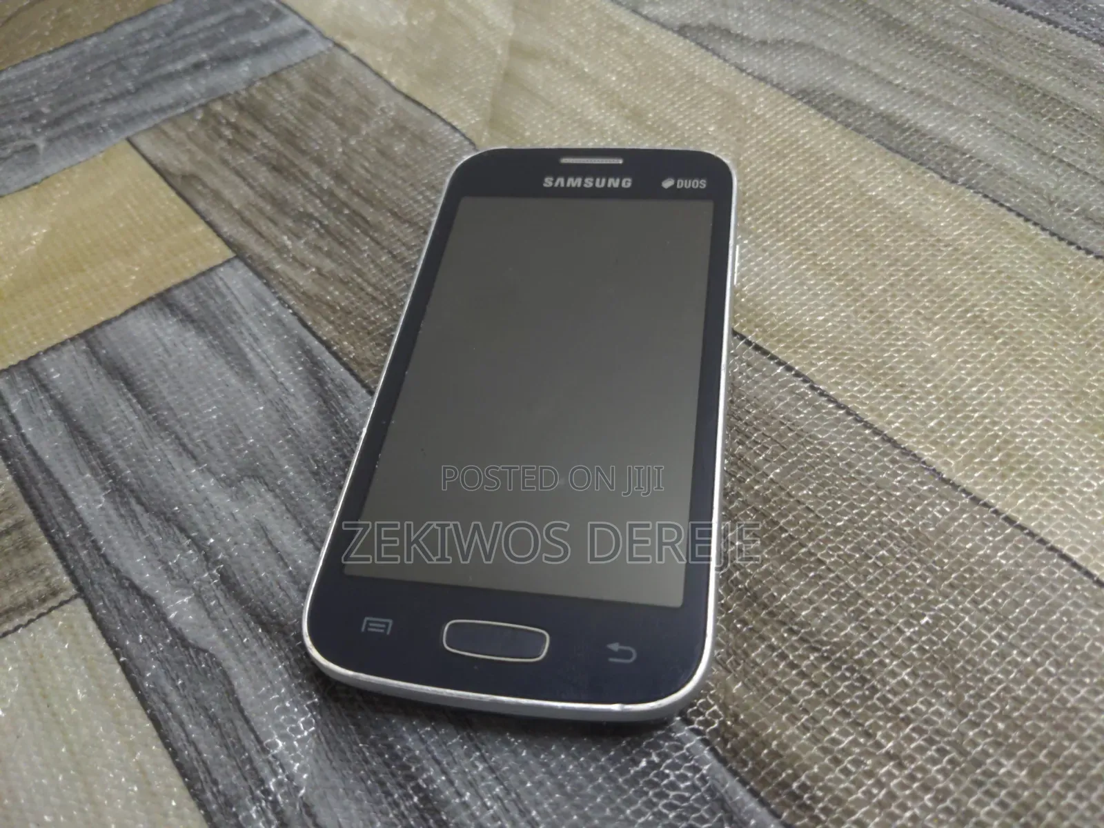 Mobile Phone 4 GB Black