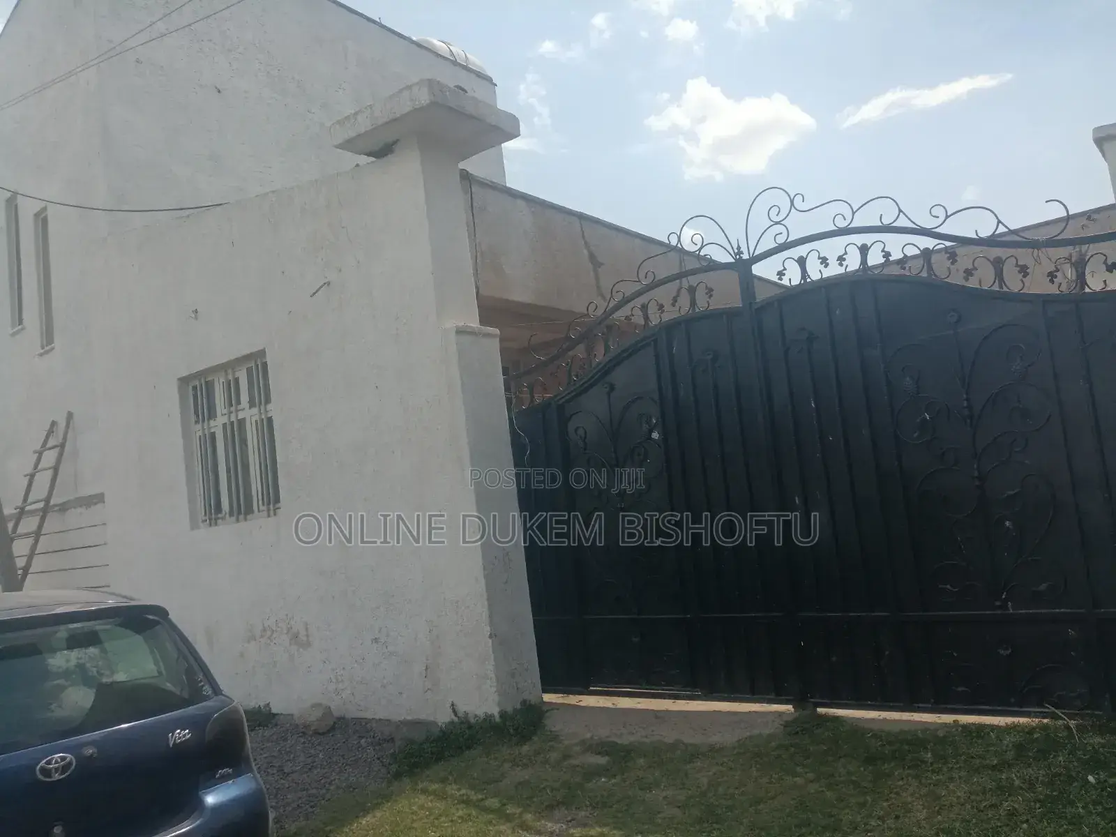 Furnished 7bdrm House in Dukem, East Shewa for sale