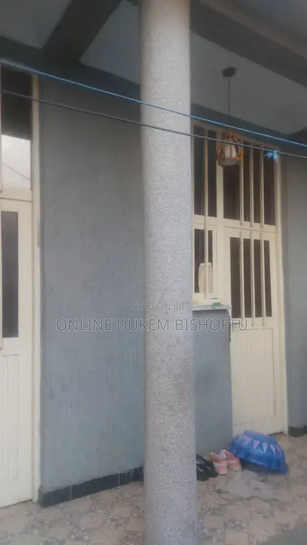 Furnished 7bdrm House in Dukem, East Shewa for sale
