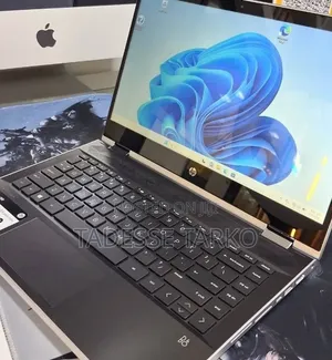 New Laptop HP Pavilion 14 8GB Intel Core i3 SSD 256GB