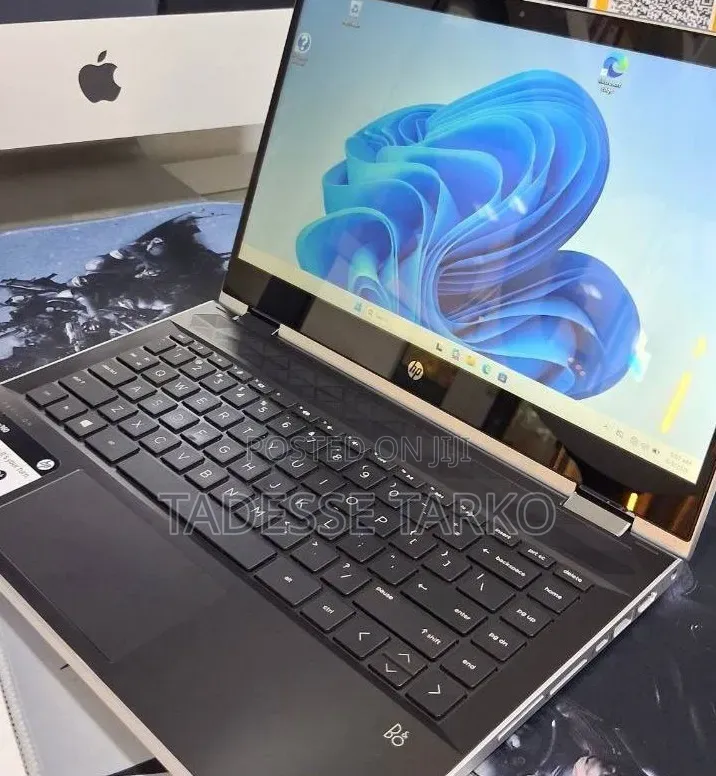 New Laptop HP Pavilion 14 8GB Intel Core i3 SSD 256GB