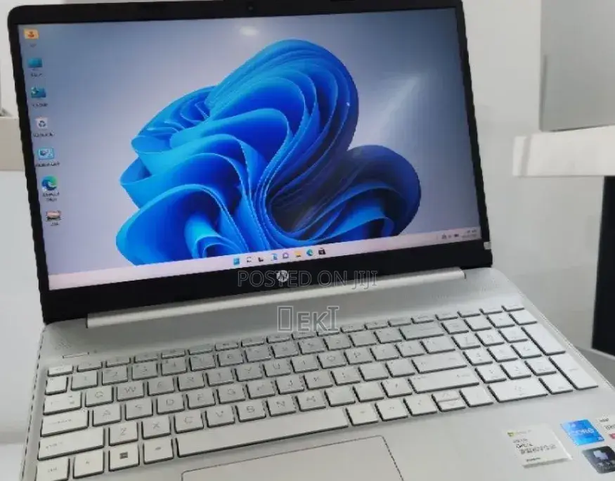 New Laptop HP Stream Notebook 16GB Intel Core i5 SSD 512GB