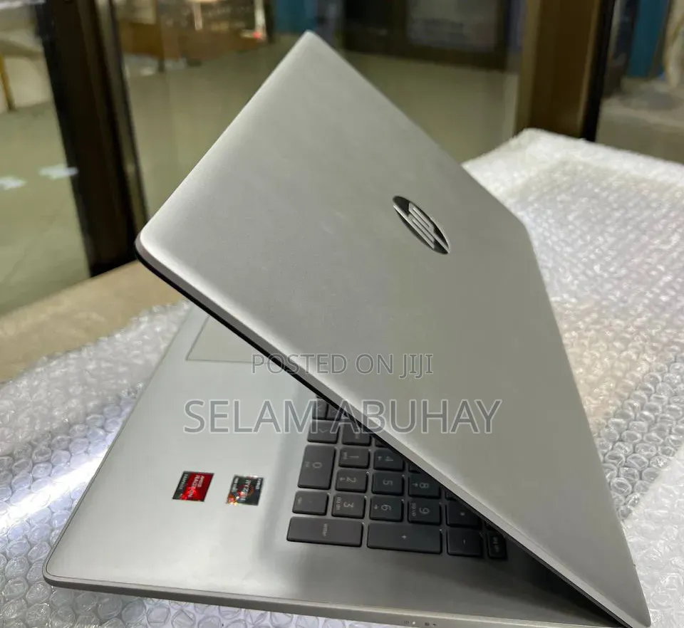 New Laptop HP Stream Notebook 8GB Intel Core i5 SSD 512GB