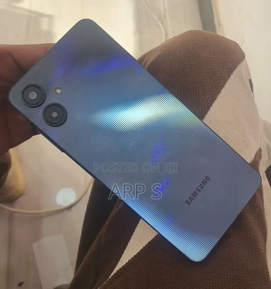 Samsung Galaxy A06 128 GB Blue