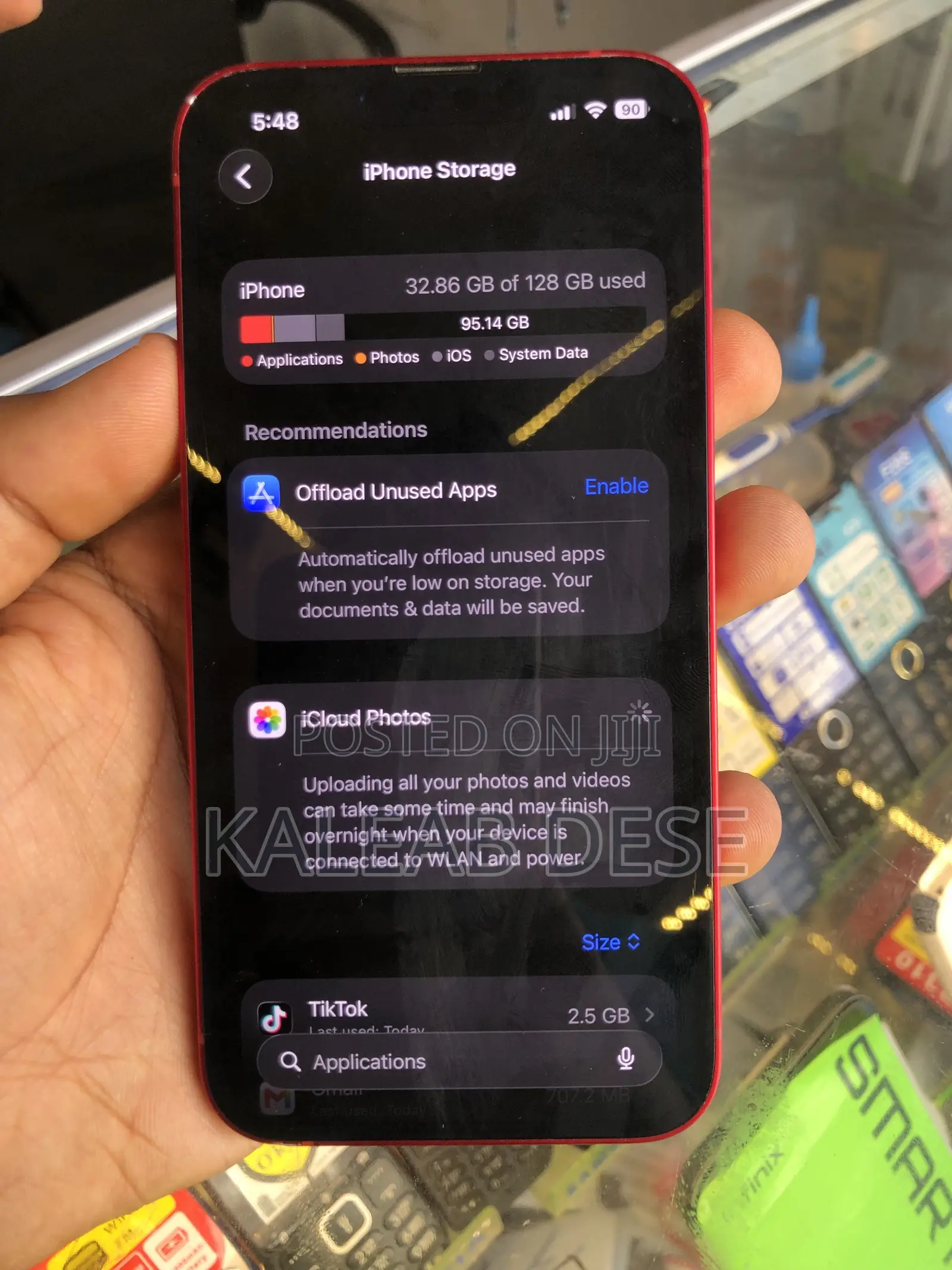 Apple iPhone 13 128 GB Red