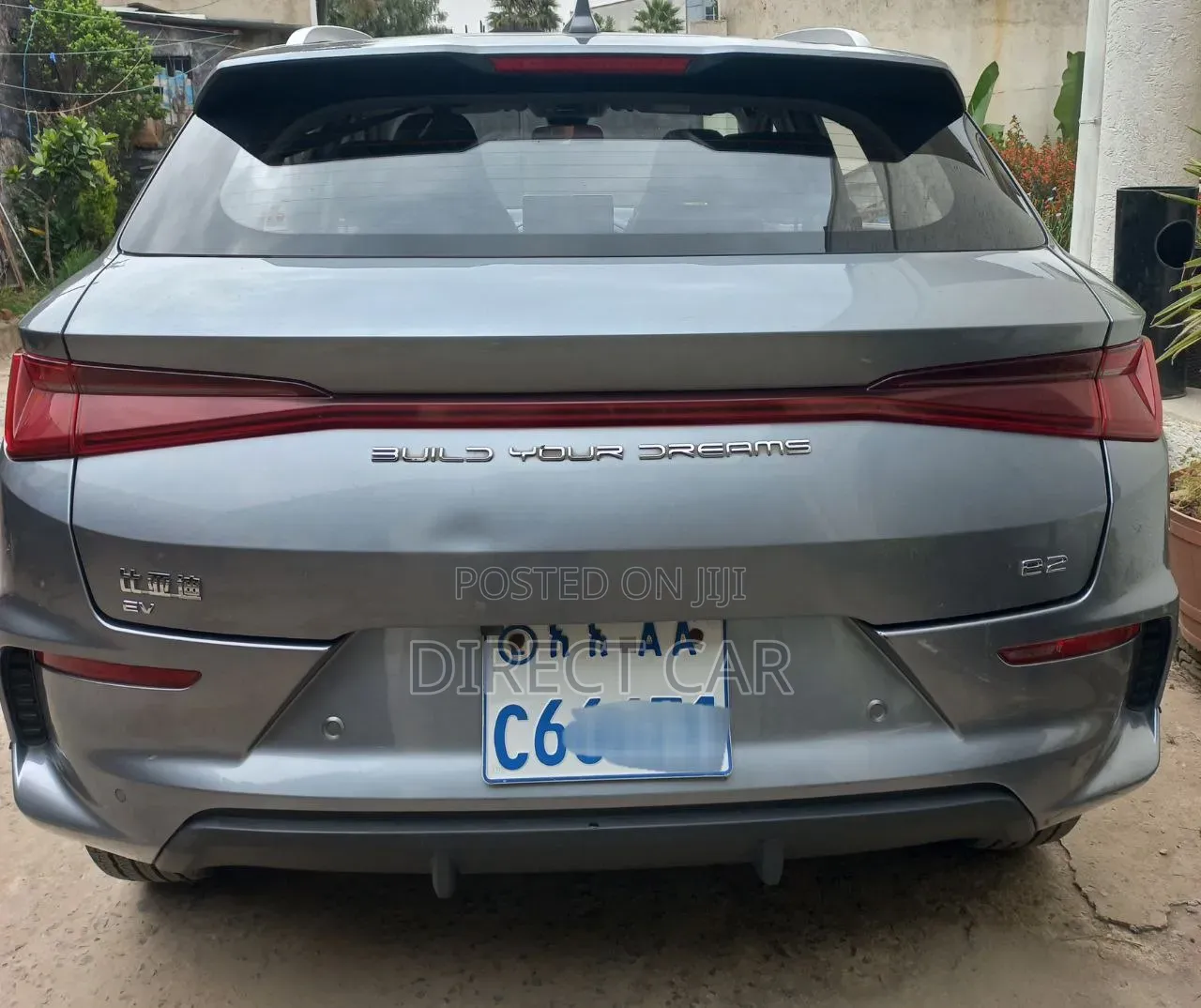 BYD E2 43 kWh 94 hp FWD 2024 Silver