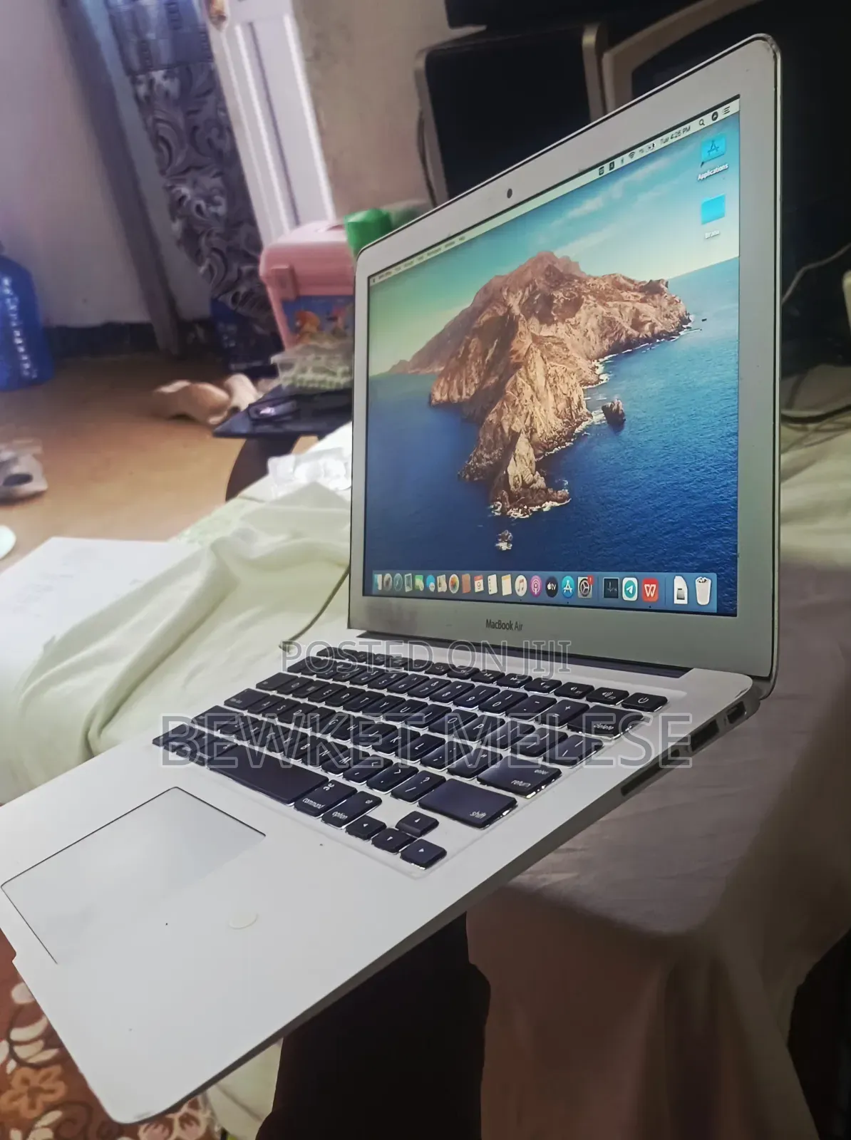 Laptop Apple MacBook 2012 4GB Intel Core i3 SSD 128GB