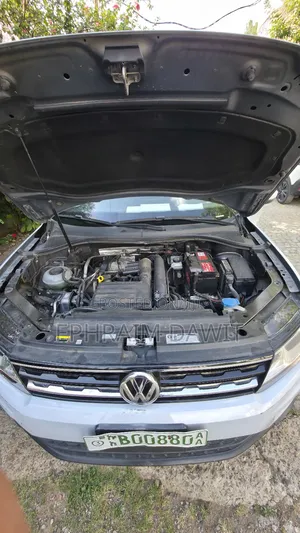 Volkswagen Tiguan 2.0T S FWD 2018 Off white