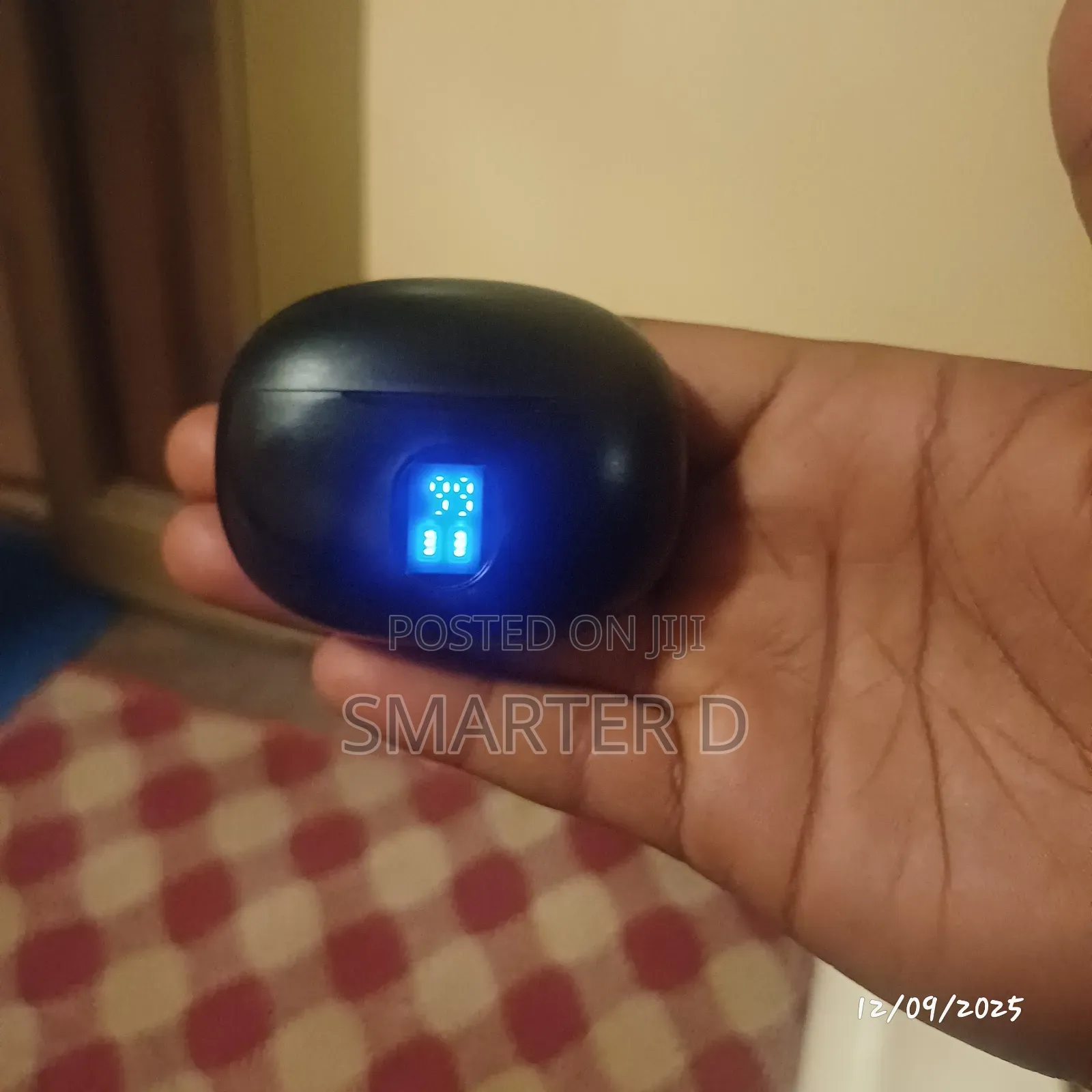 TWS Smart Ear Buds
