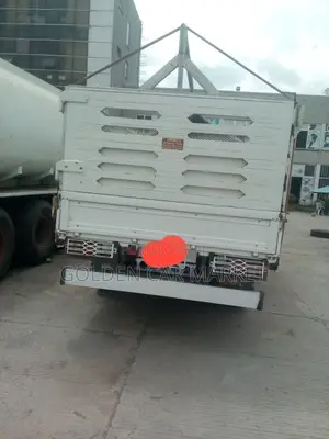 Isuzu 2024