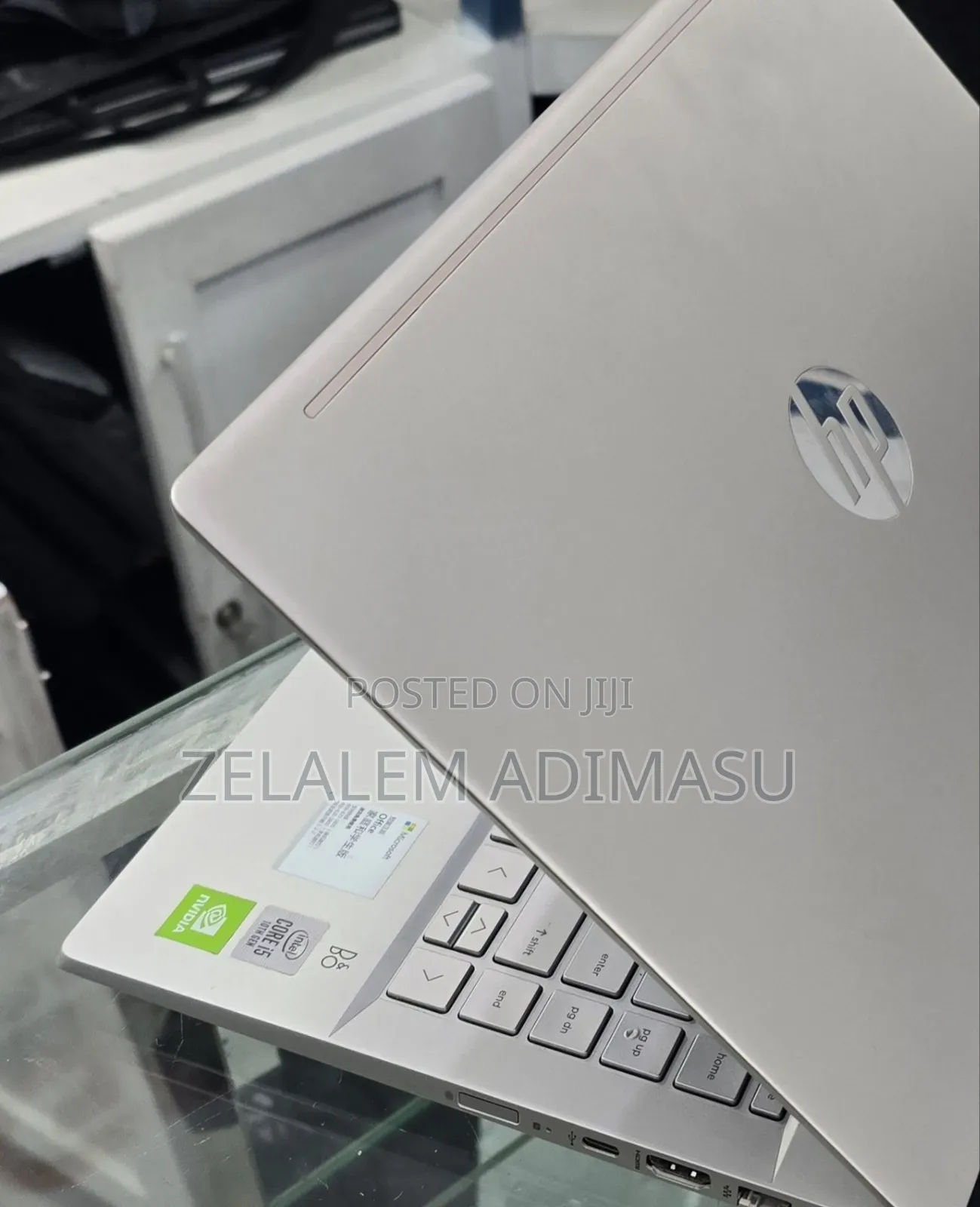 New Laptop HP Pavilion 15 8GB Intel Core i5 SSD 512GB