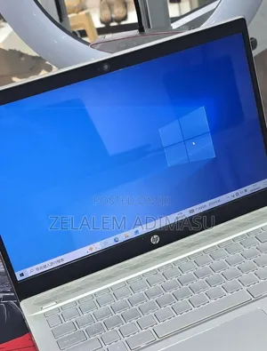 New Laptop HP Pavilion 15 8GB Intel Core i5 SSD 512GB