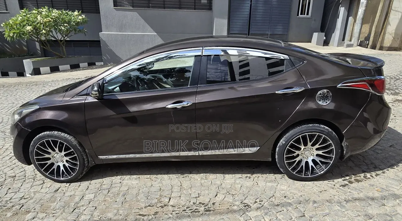 Hyundai Elantra 2014 Beige