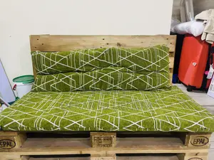 4‐Piece Wooden Pallet Sofa