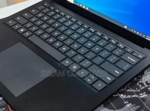 New Laptop Microsoft Surface 16GB Intel Core i7 SSD 512GB