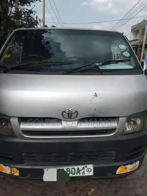 Toyota HiAce 2008 Silver