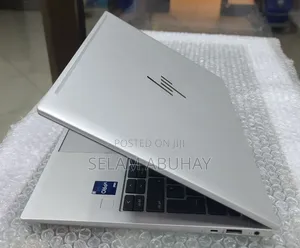 New Laptop HP EliteBook 830 G9 16GB Intel Core i5 SSD 512GB