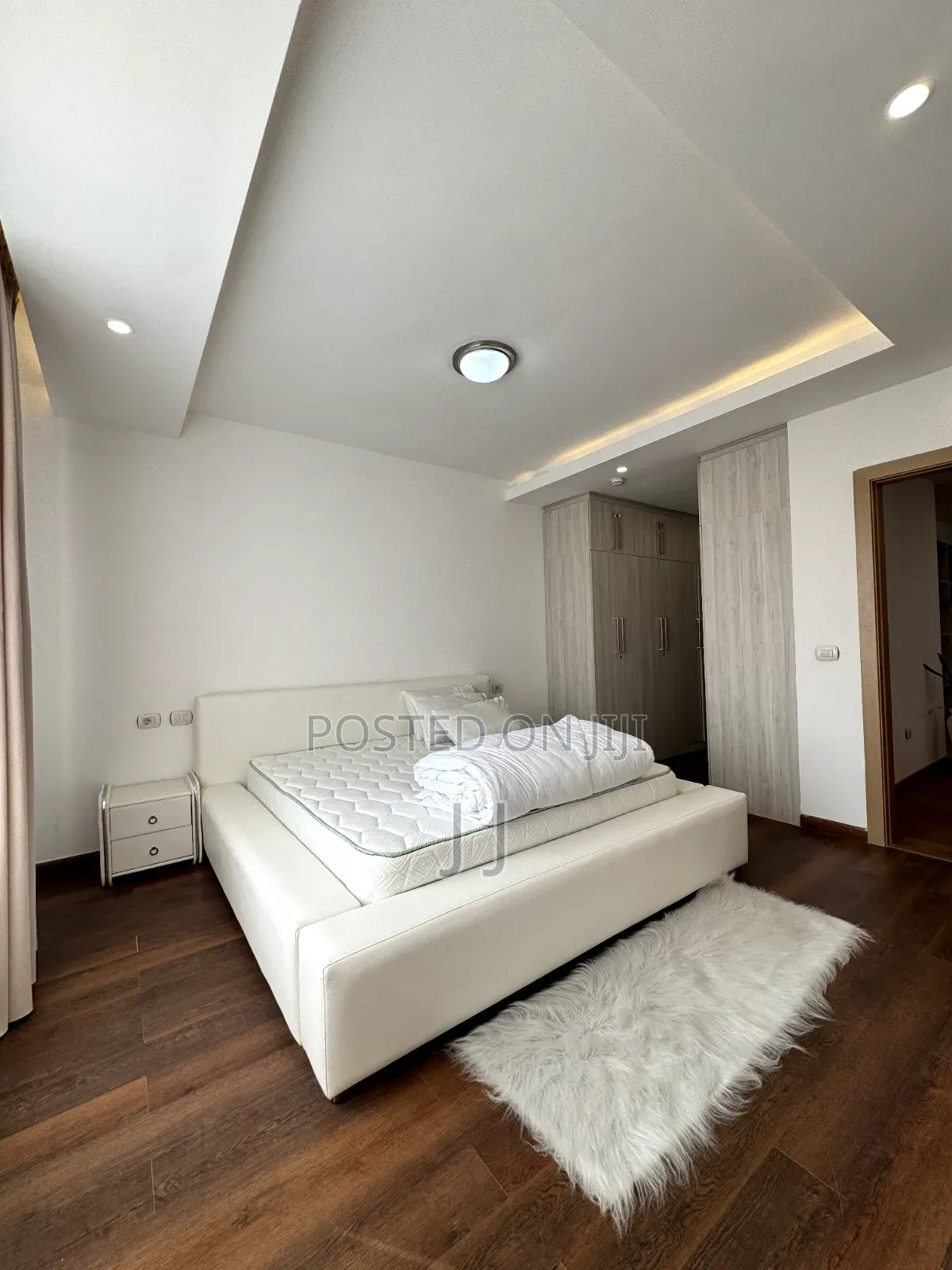 Furnished 3bdrm Apartment in Bole for rent