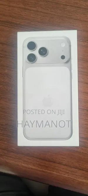 New Apple iPhone 17 Pro Max 256 GB Silver