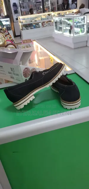 Women's Shoes