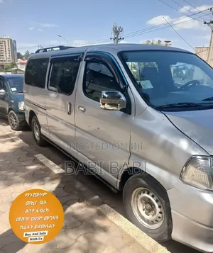 Toyota HiAce 2009 Silver