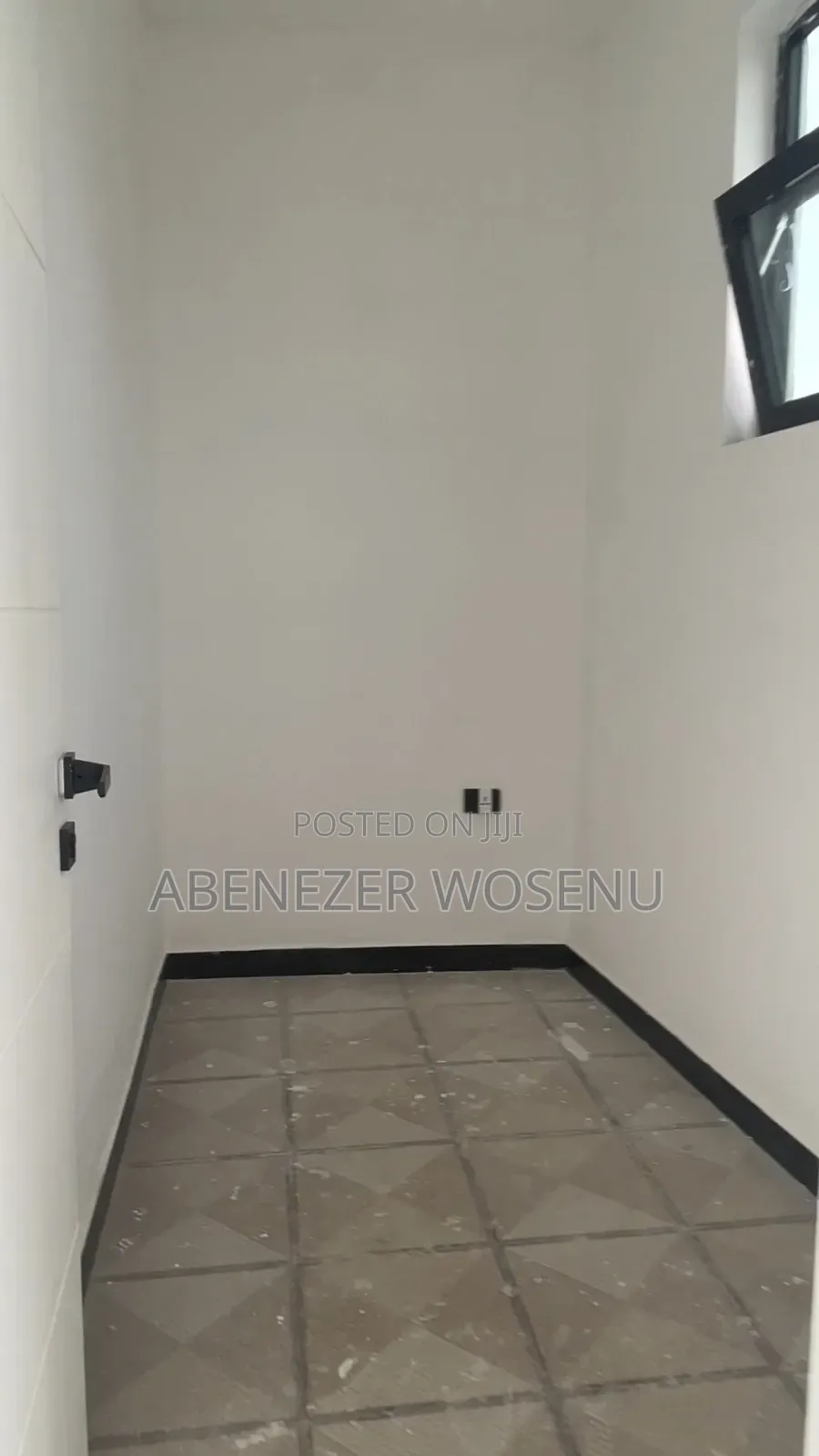 Furnished 3bdrm Apartment in መስቀል ፍላወር, Kirkos for sale