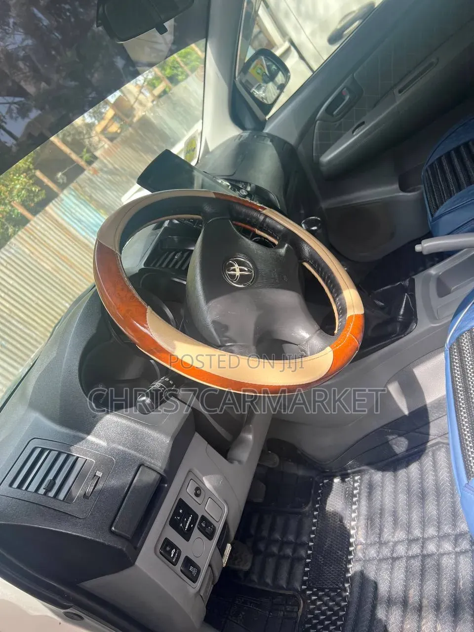 Toyota Hilux 2008 Gold