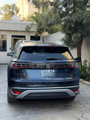 Volkswagen ID.6 2022