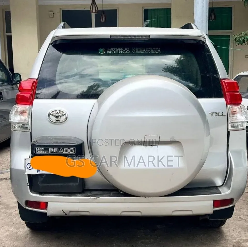 Toyota Land Cruiser Prado 2014 Silver