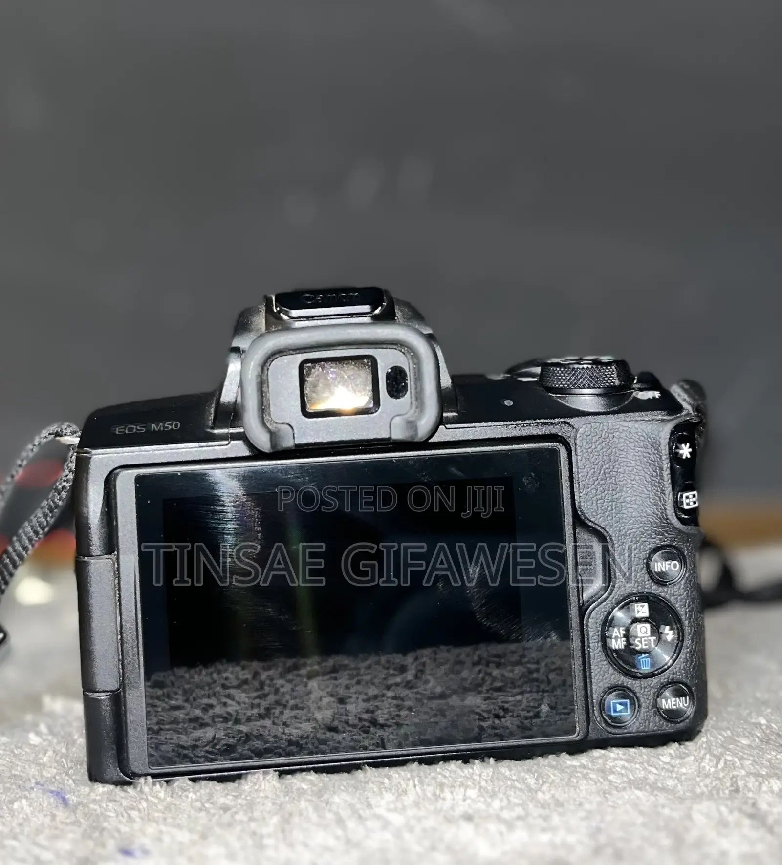Canon Eos M50
