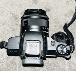 Canon Eos M50