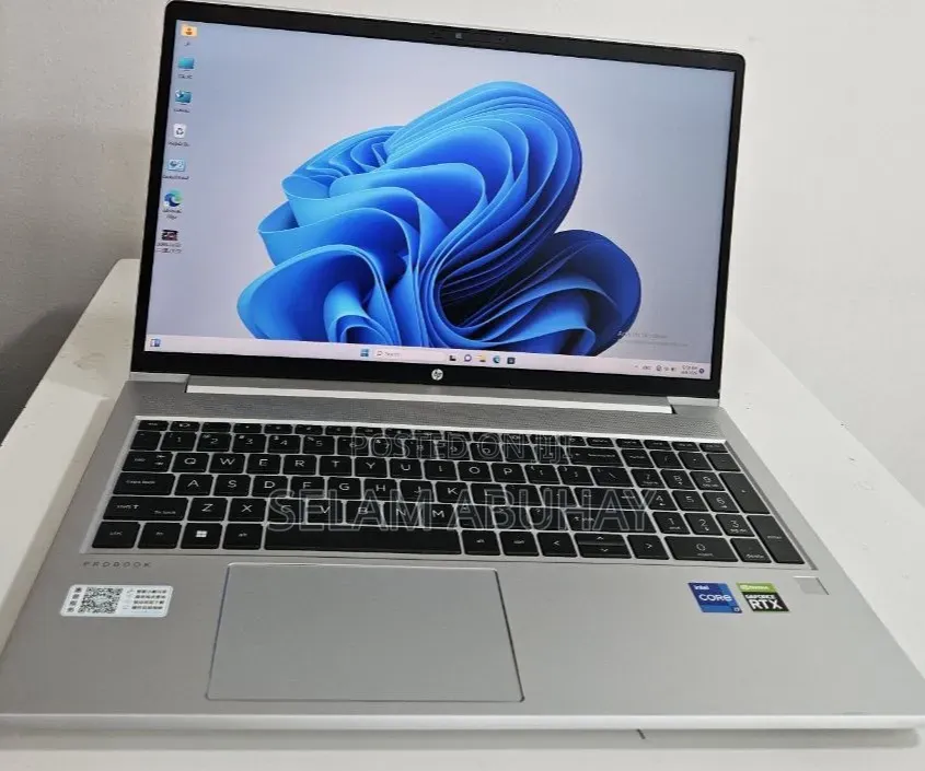 New Laptop HP ProBook 11 X360 16GB Intel Core i7 SSD 1T