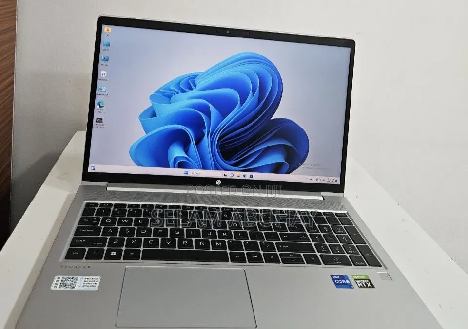 New Laptop HP ProBook 11 X360 16GB Intel Core i7 SSD 1T